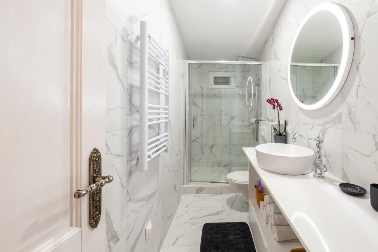 Guest House Allineeddubrovnik Choose Between Double Room Or Penthouse Or Studio Apartments Free Parking Exteriör bild
